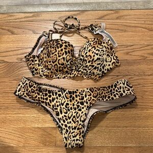 Victoria’s Secret leopard bikini set